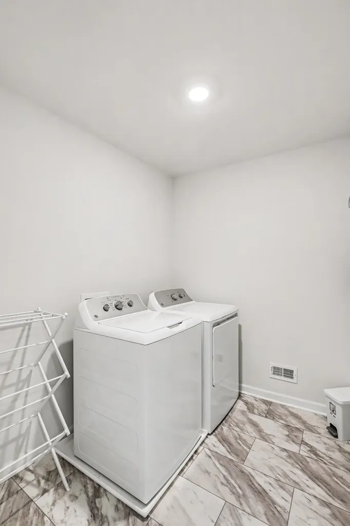 54566 Heron Circle Chesterfield Township MI 48047
