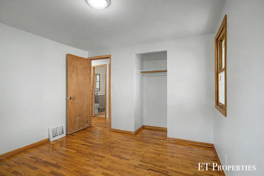 3739 Grape Avenue NE Plainfield Charter Township MI 49525