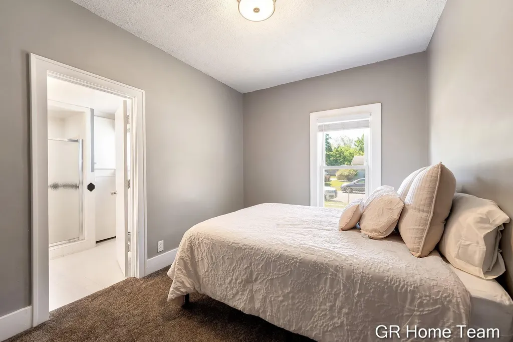 3744 Clyde Park Avenue SW Wyoming City MI 49509