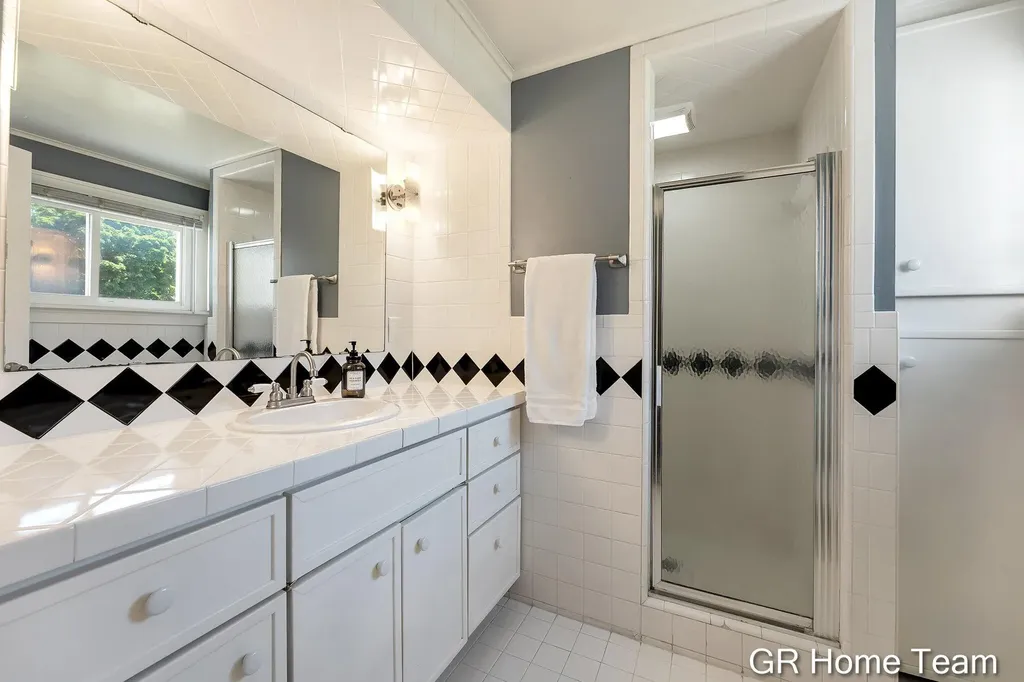 3744 Clyde Park Avenue SW Wyoming City MI 49509