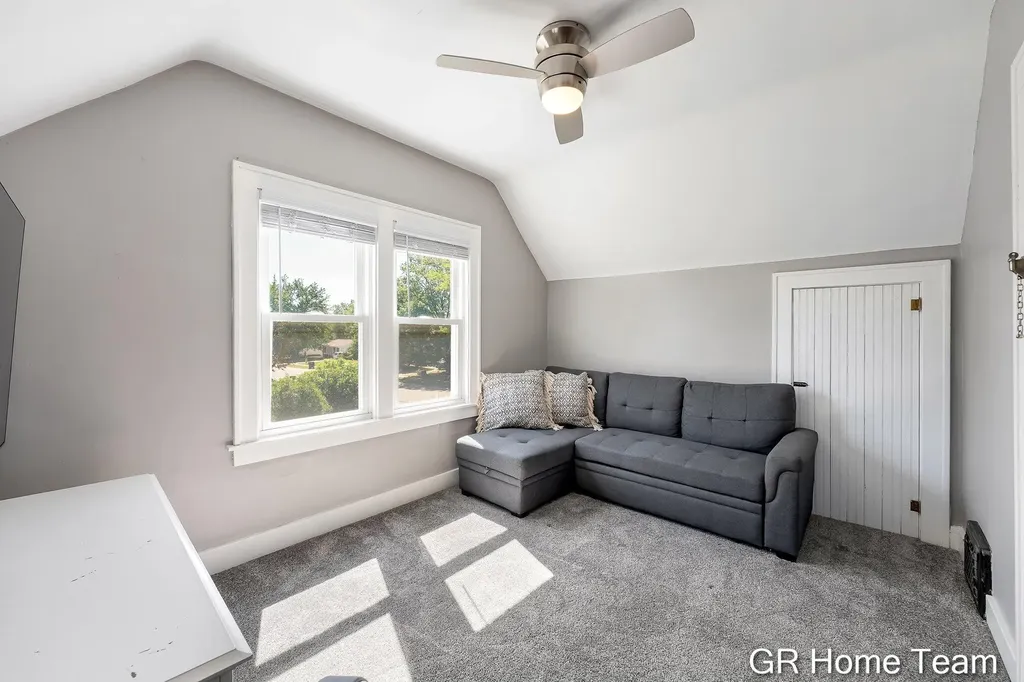 3744 Clyde Park Avenue SW Wyoming City MI 49509