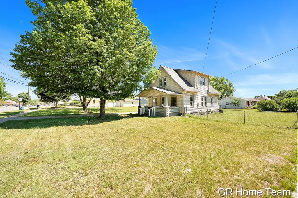 3744 Clyde Park Avenue SW Wyoming City MI 49509