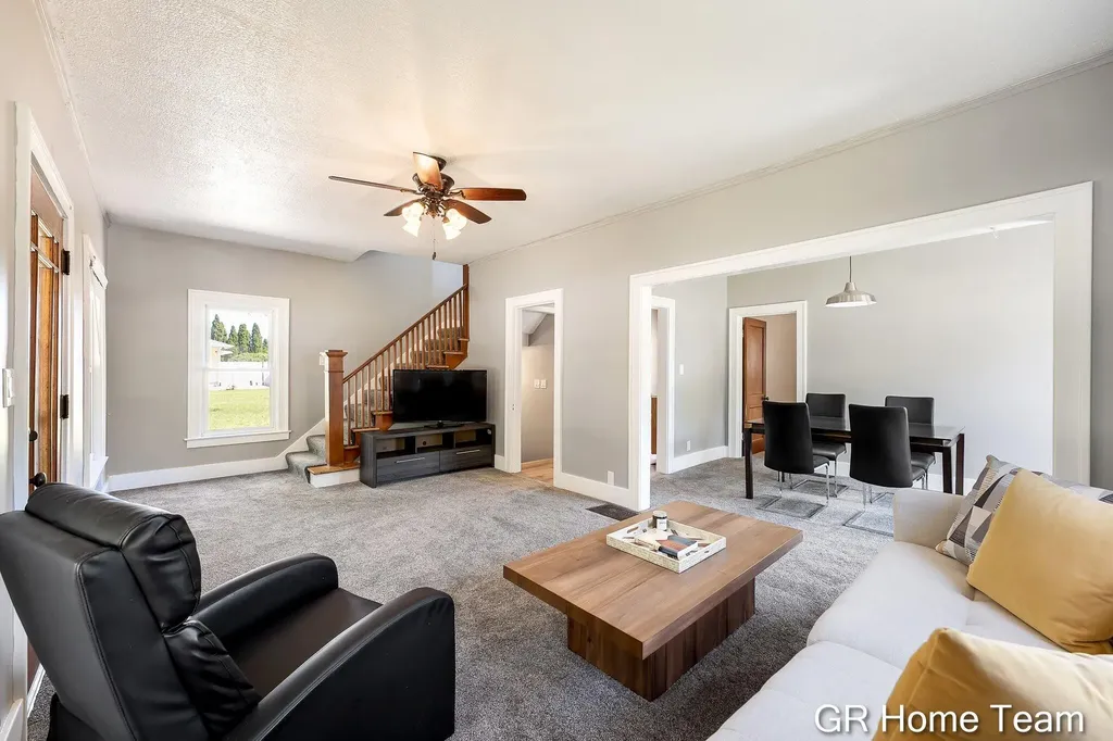 3744 Clyde Park Avenue SW Wyoming City MI 49509