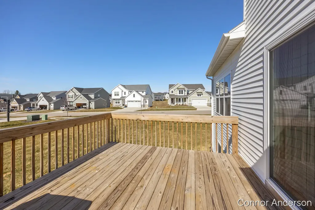 355 Elstar Court NE Rockford City MI 49341