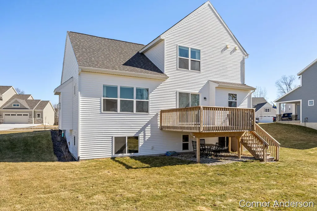 355 Elstar Court NE Rockford City MI 49341