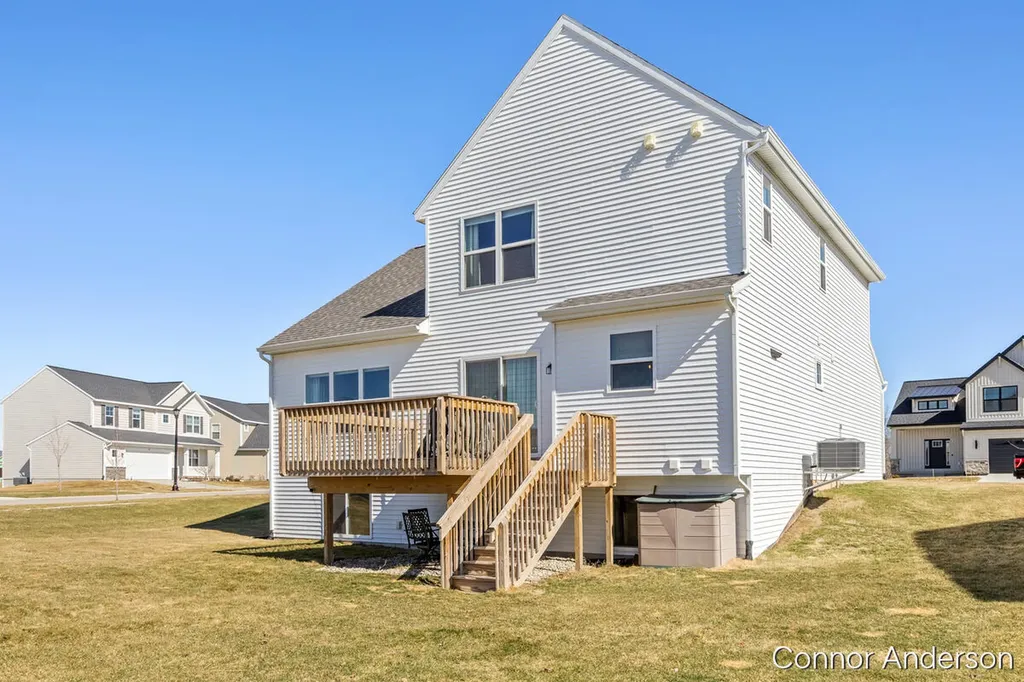 355 Elstar Court NE Rockford City MI 49341