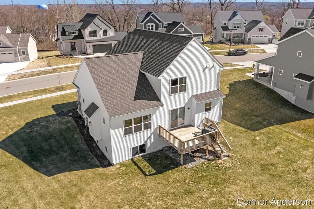 355 Elstar Court NE Rockford City MI 49341