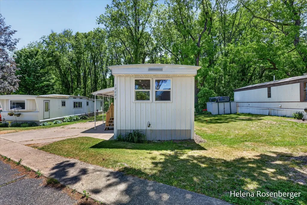 10604 Peachtree Street Prairieville Township MI 49080