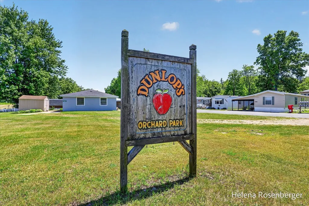 10604 Peachtree Street Prairieville Township MI 49080