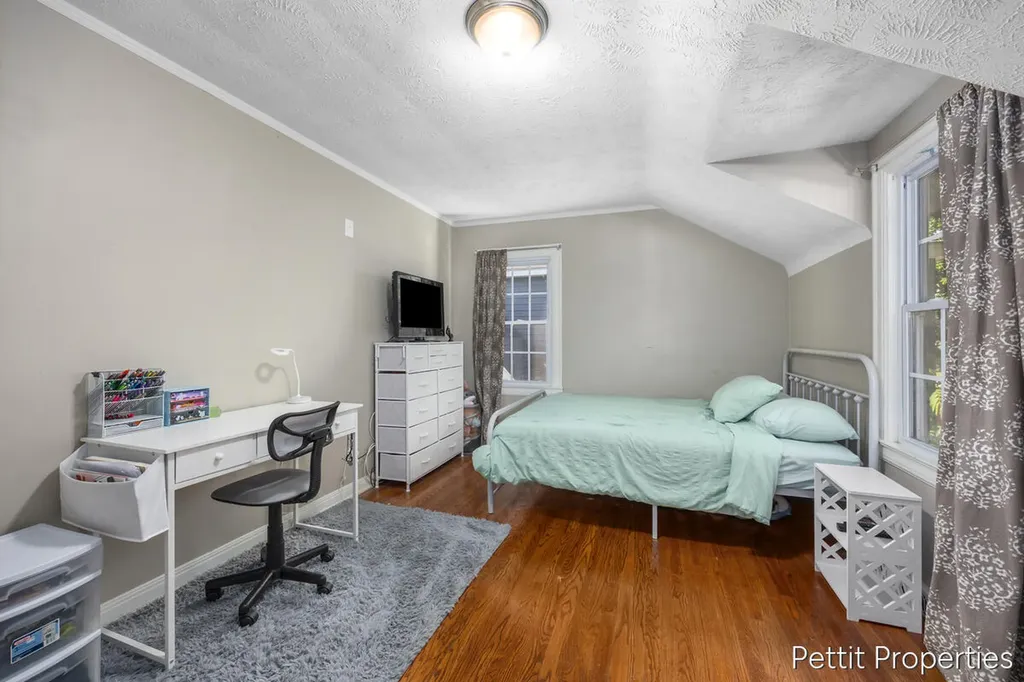 2347 Union Avenue SE Grand Rapids City MI 49507