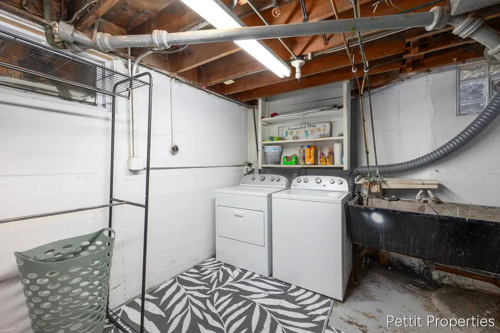 2347 Union Avenue SE Grand Rapids City MI 49507