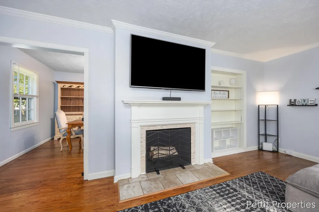 2347 Union Avenue SE Grand Rapids City MI 49507