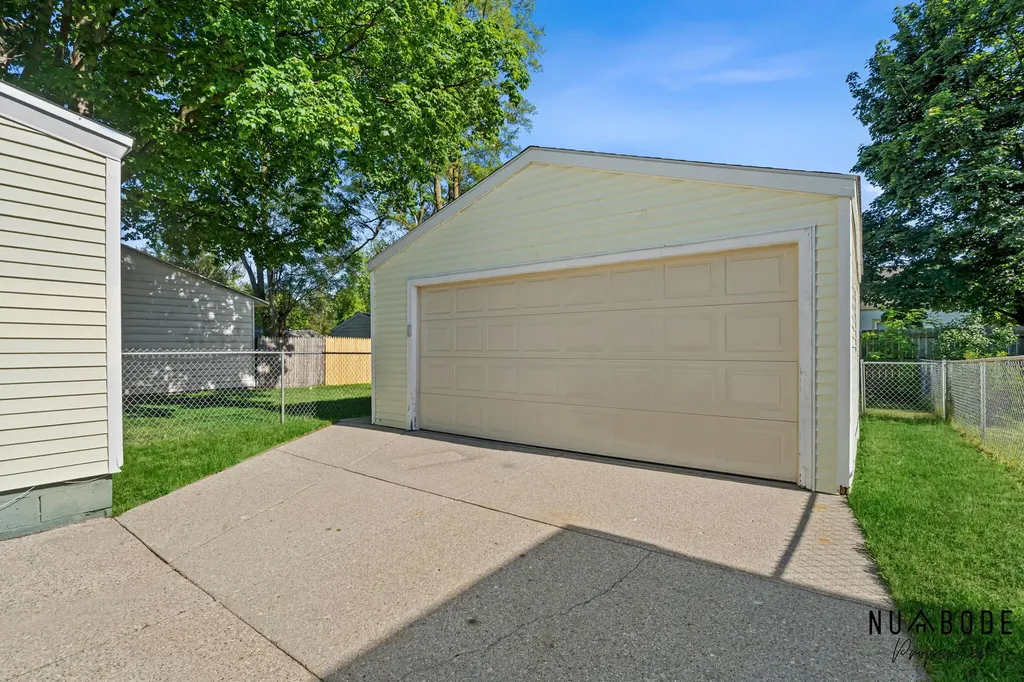 114 Nancy Street SE Kentwood City MI 49548