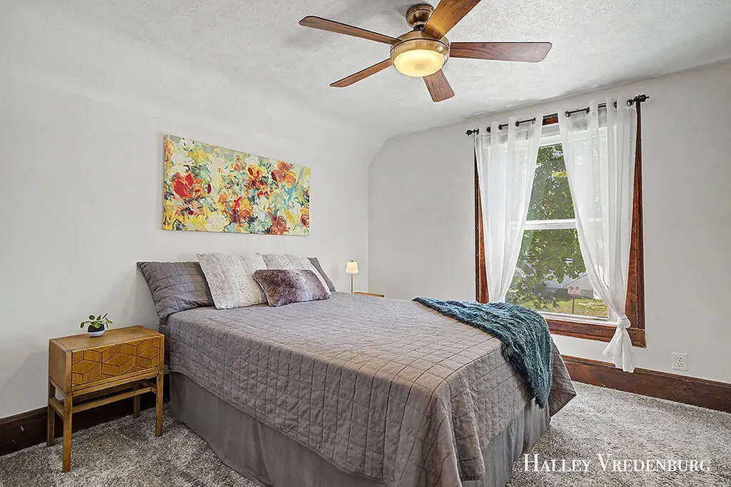 1323 Ashland Avenue NE Grand Rapids City MI 49505