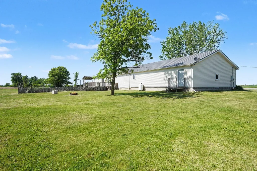3325 Price Road Ravenna Township MI 49451
