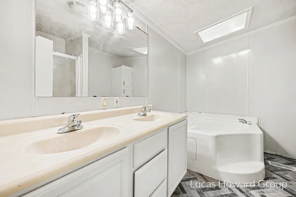 6088 W 1 Mile Road Denver Township MI 49421