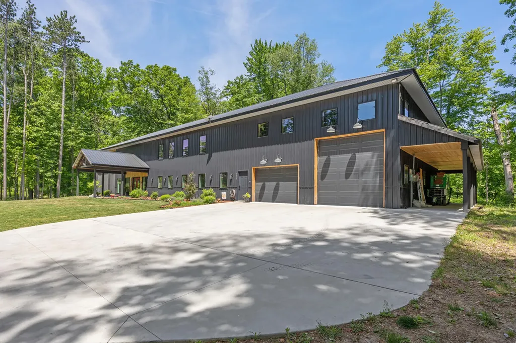 9555 Kath Court NE Cannon Township MI 49341