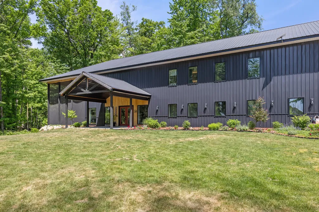 9555 Kath Court NE Cannon Township MI 49341