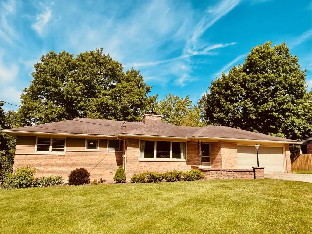 1909 Perkins Avenue NE Grand Rapids City MI 49505