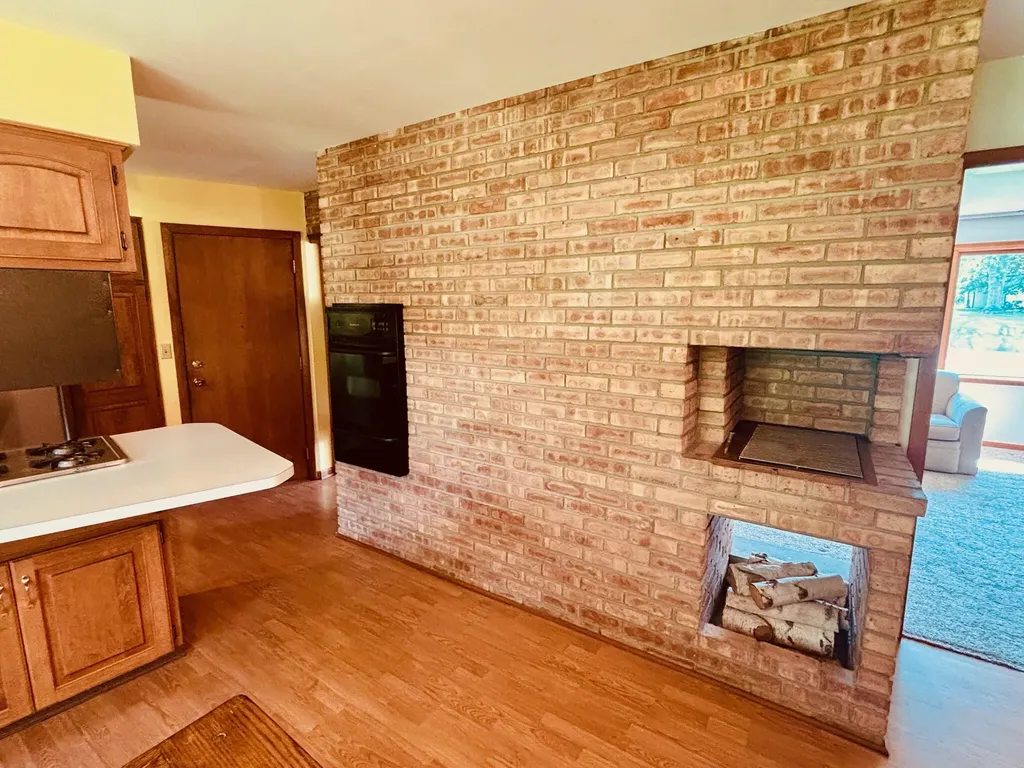 1909 Perkins Avenue NE Grand Rapids City MI 49505