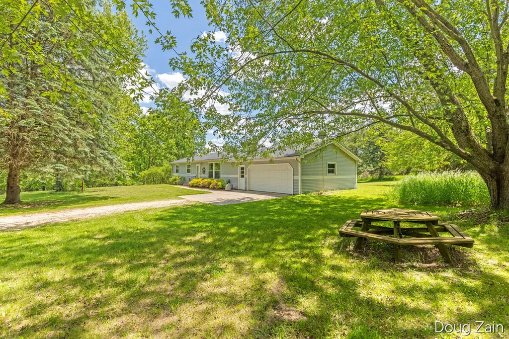 9090 11 Mile Road NE Courtland Township MI 49341