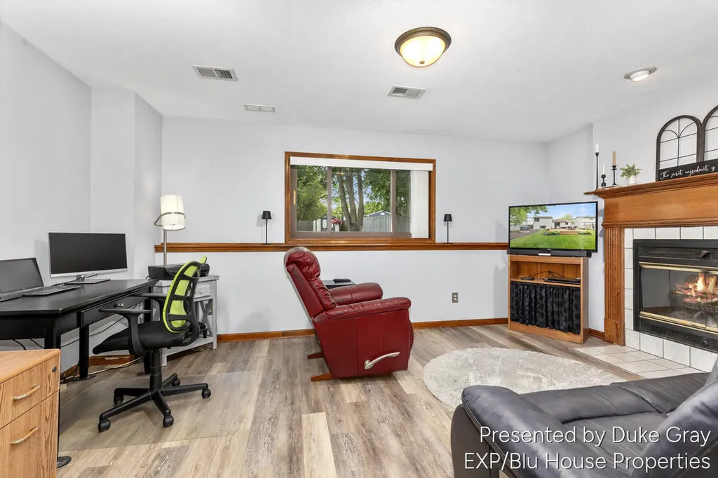 3232 Brook Trail SE Grand Rapids City MI 49508