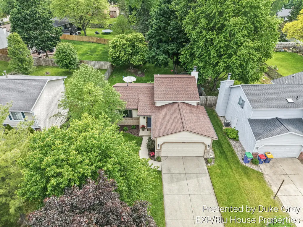 3232 Brook Trail SE Grand Rapids City MI 49508