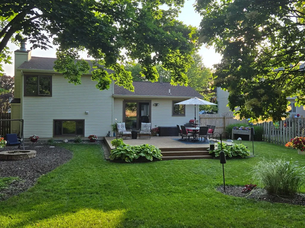 3232 Brook Trail SE Grand Rapids City MI 49508