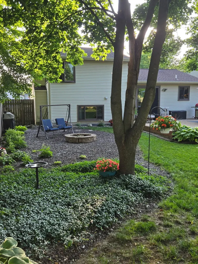 3232 Brook Trail SE Grand Rapids City MI 49508