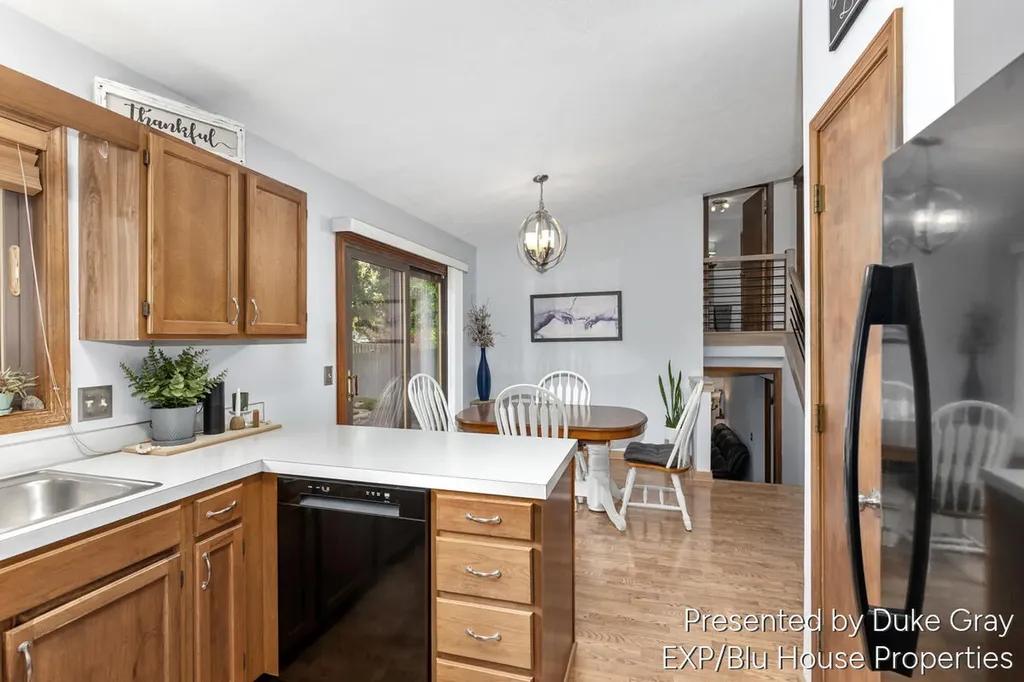 3232 Brook Trail SE Grand Rapids City MI 49508