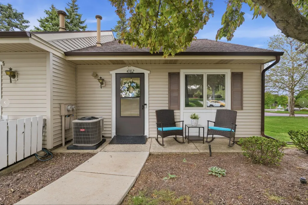 4182 Eastcastle Court SE Grand Rapids City MI 49508