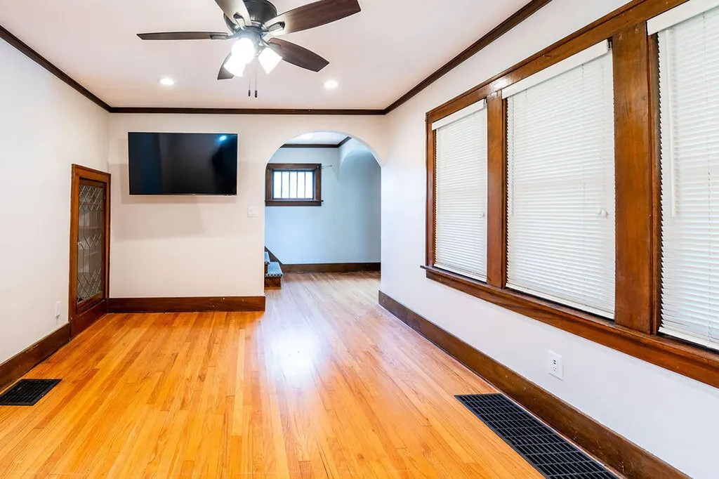 428 Charlotte Avenue NW Grand Rapids City MI 49504