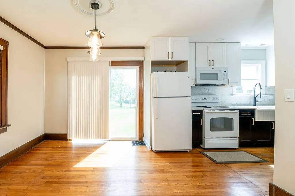 428 Charlotte Avenue NW Grand Rapids City MI 49504