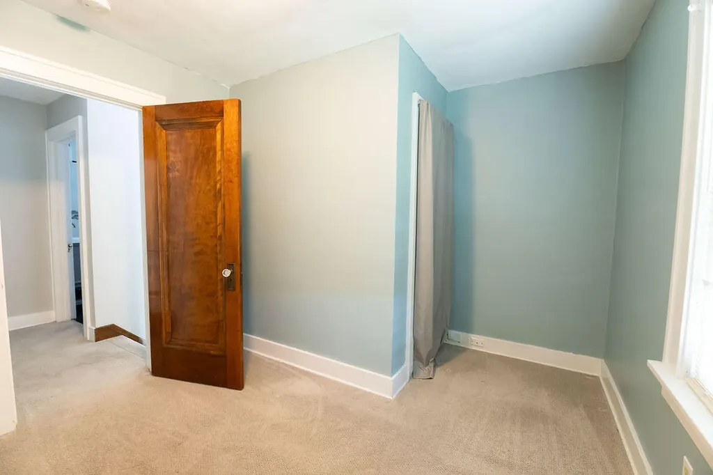 428 Charlotte Avenue NW Grand Rapids City MI 49504