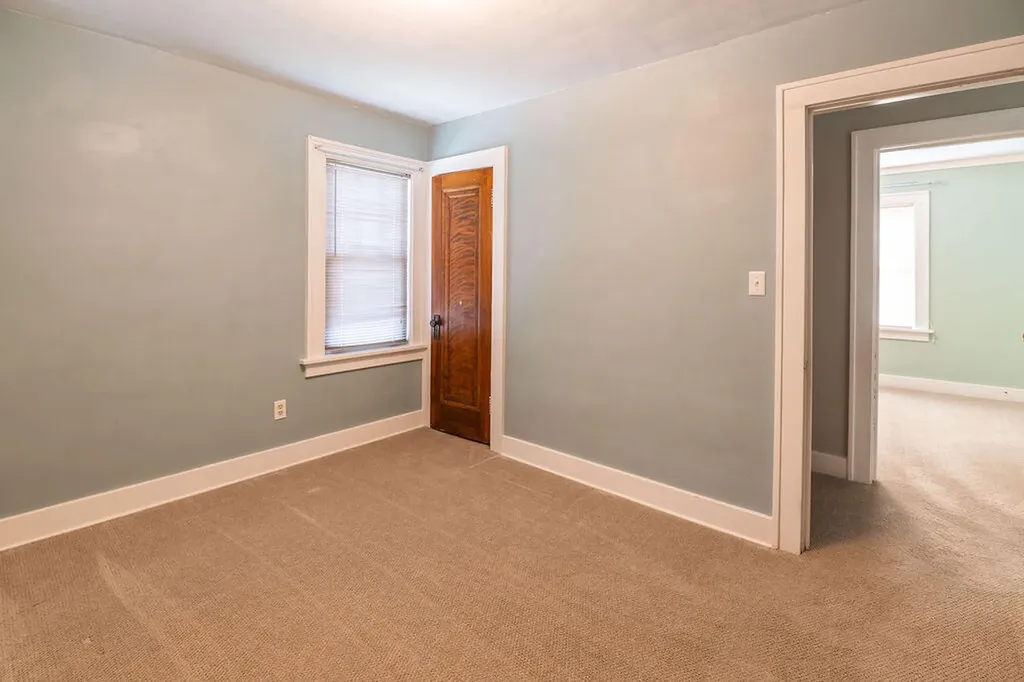 428 Charlotte Avenue NW Grand Rapids City MI 49504