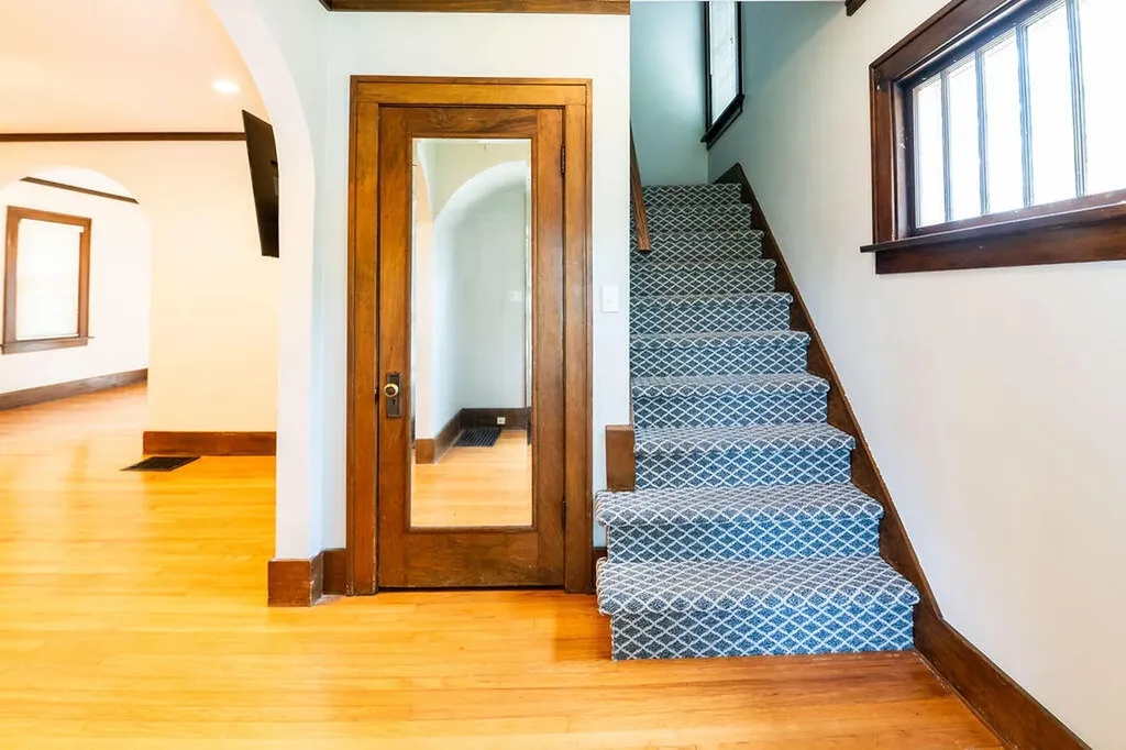 428 Charlotte Avenue NW Grand Rapids City MI 49504