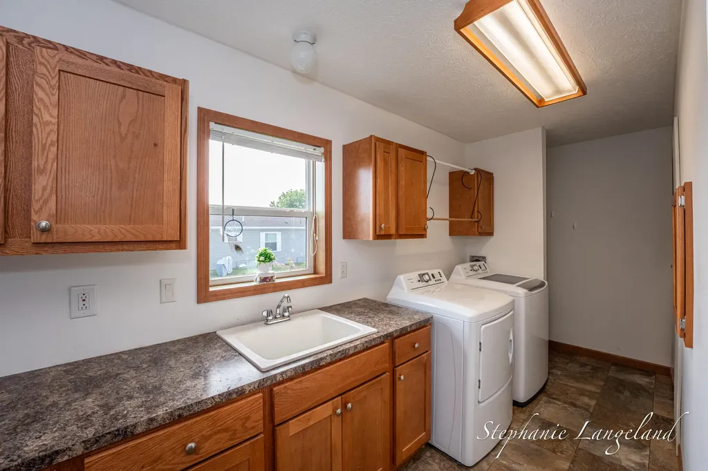 11712 Sunset Glen Allendale Charter Township MI 49401