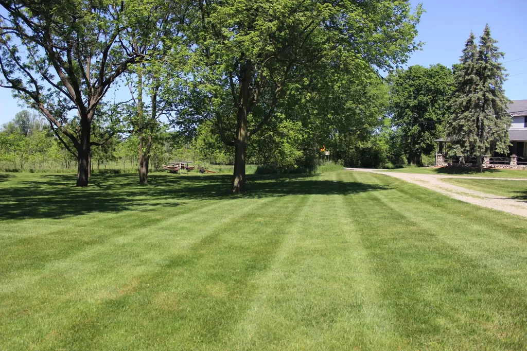 4861 Chauncey Drive NE Cannon Township MI 49306