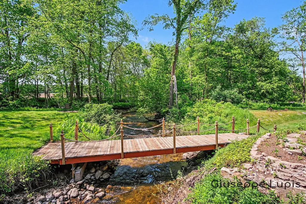 4861 Chauncey Drive NE Cannon Township MI 49306