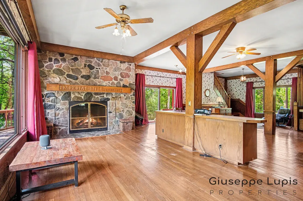 4861 Chauncey Drive NE Cannon Township MI 49306