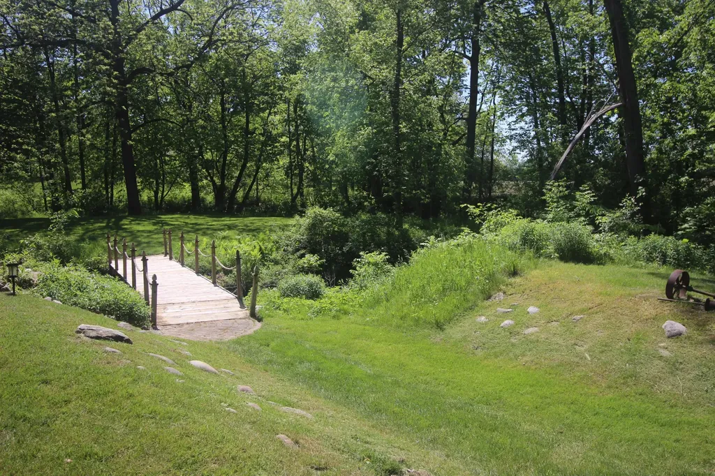 4861 Chauncey Drive NE Cannon Township MI 49306