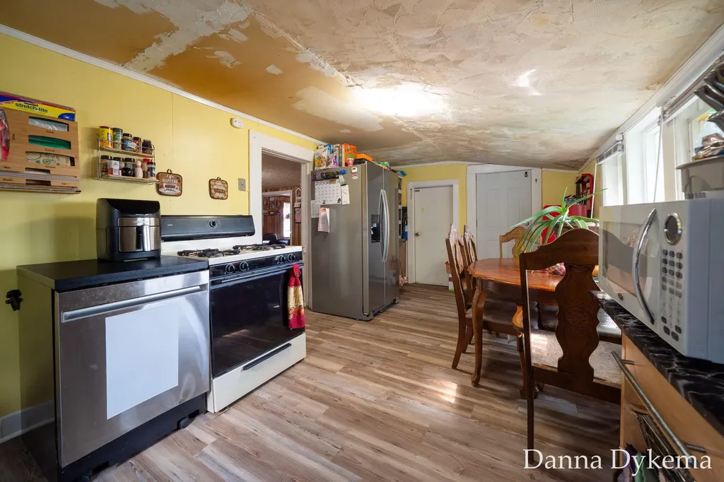 1236 Wieland Place NW Grand Rapids City MI 49504