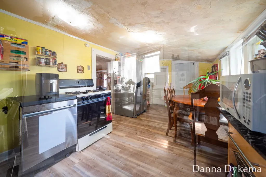 1236 Wieland Place NW Grand Rapids City MI 49504