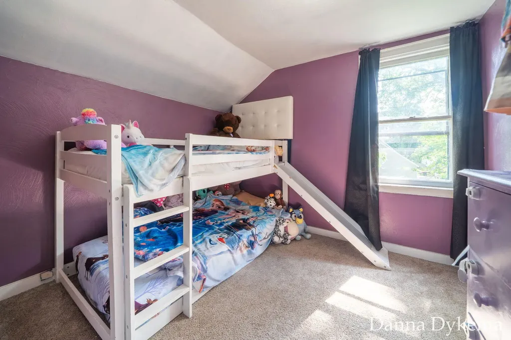 1236 Wieland Place NW Grand Rapids City MI 49504