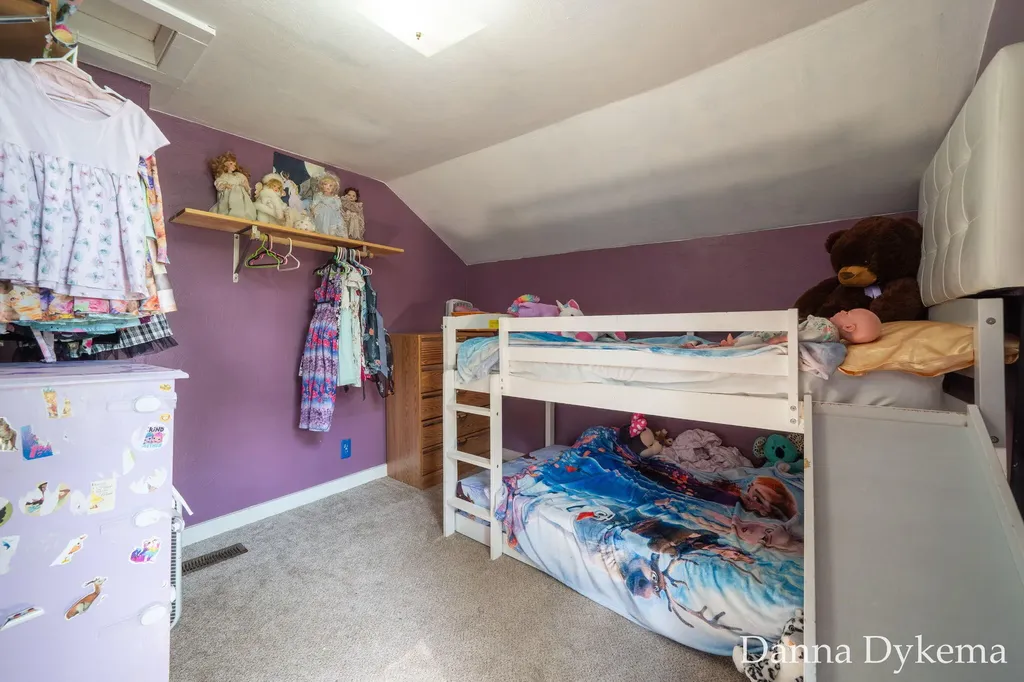 1236 Wieland Place NW Grand Rapids City MI 49504