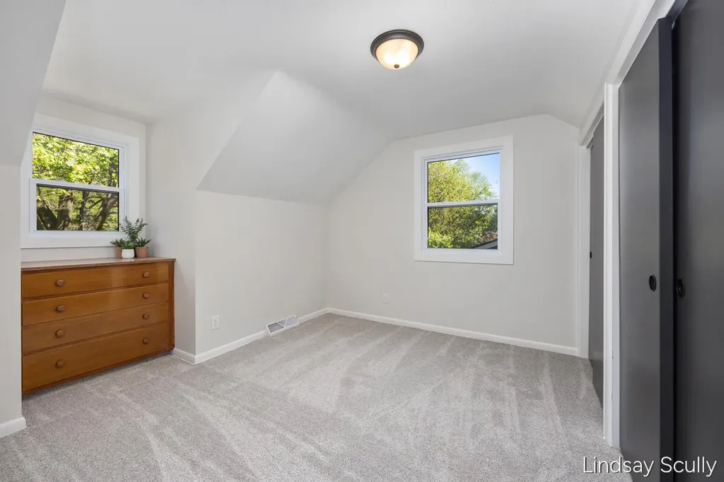 5249 Newcastle Drive SE Kentwood City MI 49508