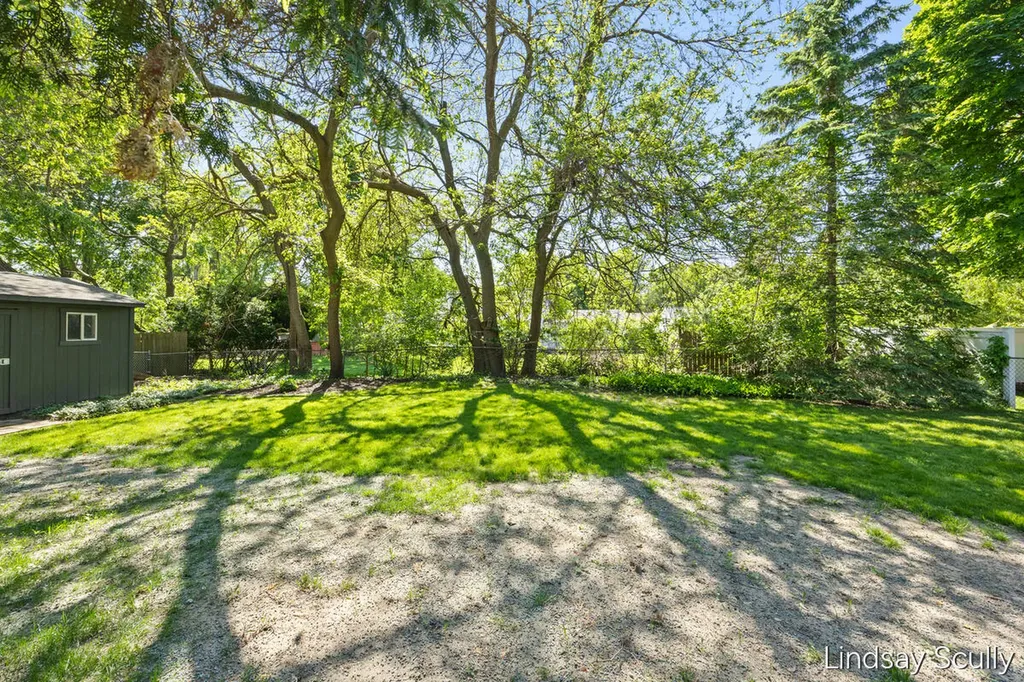 5249 Newcastle Drive SE Kentwood City MI 49508