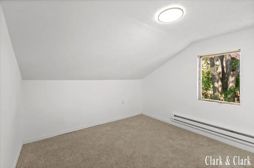 312 King Alley Ionia City MI 48846