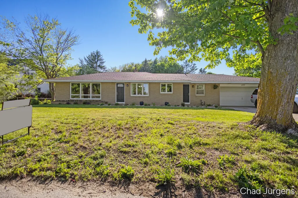 1493 96th Avenue Holland Charter Township MI 49464