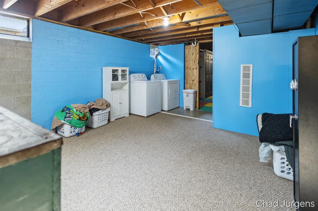 1493 96th Avenue Holland Charter Township MI 49464